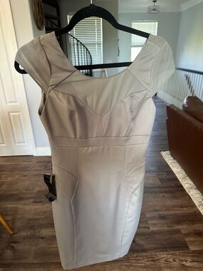 bebe Light Gray Cap-Sleeve Sheath Midi Dress